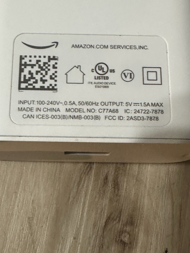 White Amazon Echo Flex Plug In C77A68 Alexa Voice Control Speaker