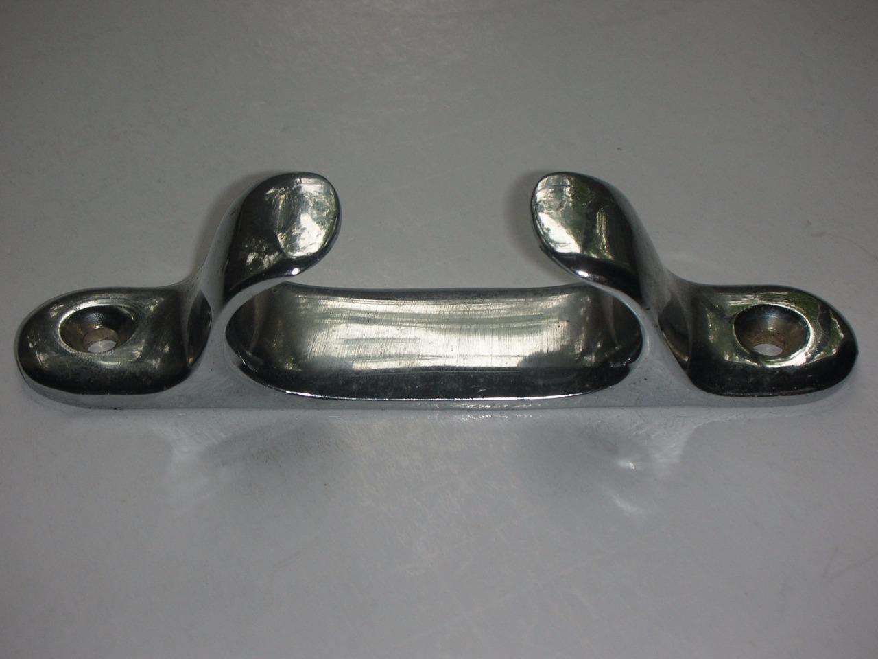 Wilcox Crittenden Straight Stern Chock 6" x 1 3/16" SS Marine Boat 1" Rope