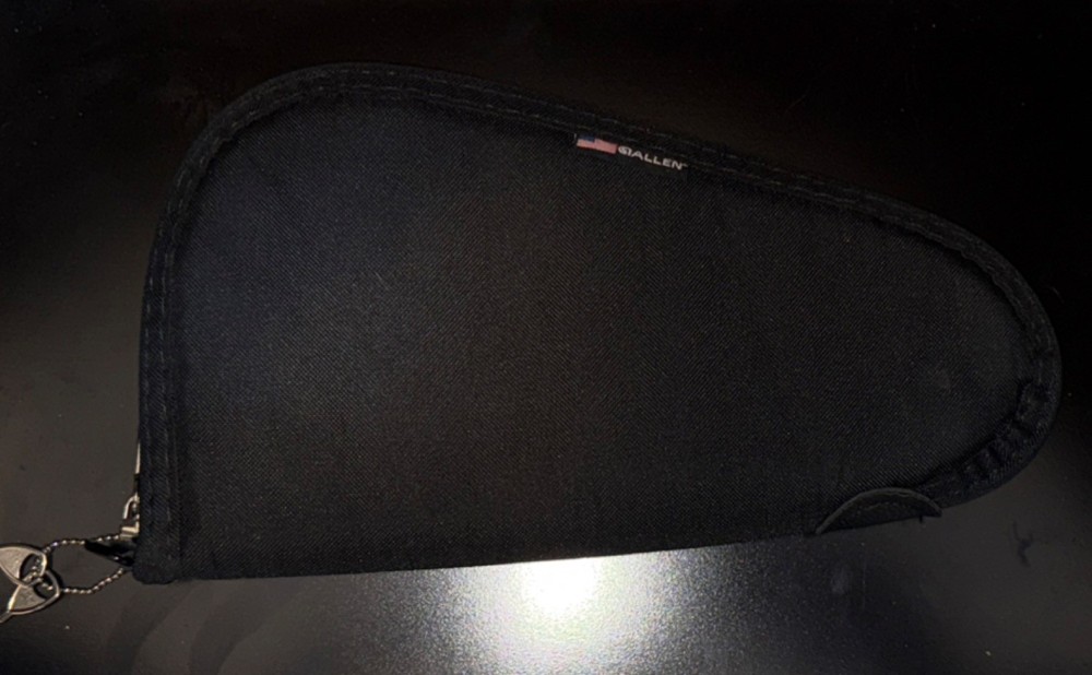 Allen Black Soft Pistol Case Polyester Padded Interior Lock 2 Keys