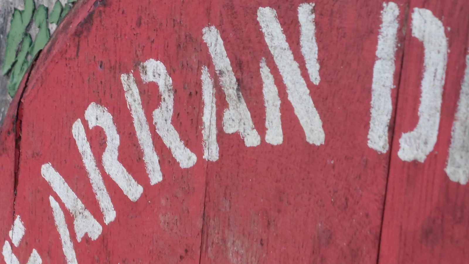 2007 Arran Lochranza Whisky Barrel Lid - W/Heavy Duty Hook and Hanger 22" wide