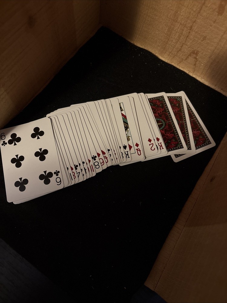 Invisible DRAGON BACK BICYCLE Trick Deck Gaff Magic Playing Cards Opened 2011