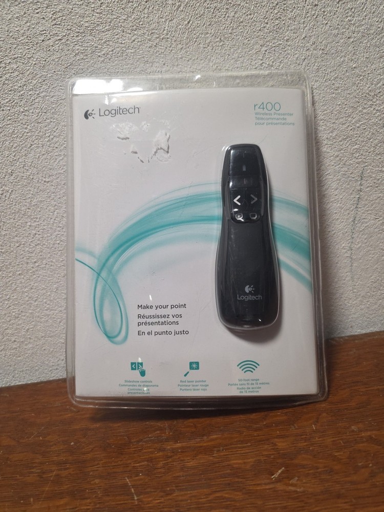 NEW SEALED Logitech R400 Presenter Remote Control & Laser Pointer 910-001354