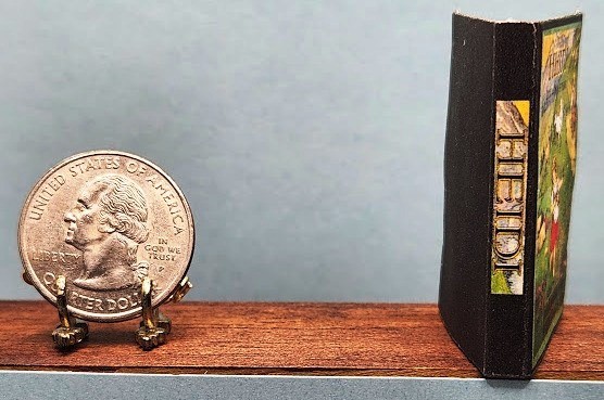 1:6 SCALE MINIATURE BOOK HEIDI ILLUSTRATED PLAYSCALE BARBIE