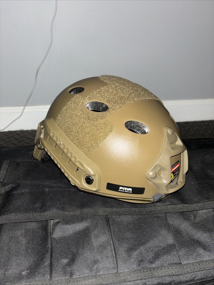 Elite Force CQC M4 + Helmet + Mask