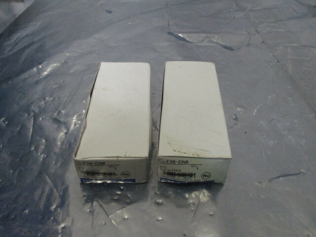 Omron F39-CN6 Controller Sensor Connector, 452681