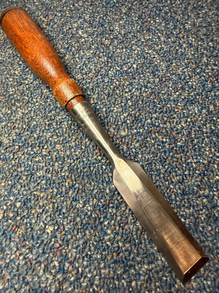 Vtg Stanley Defiance No. 1251 socket chisel, 1", very nice