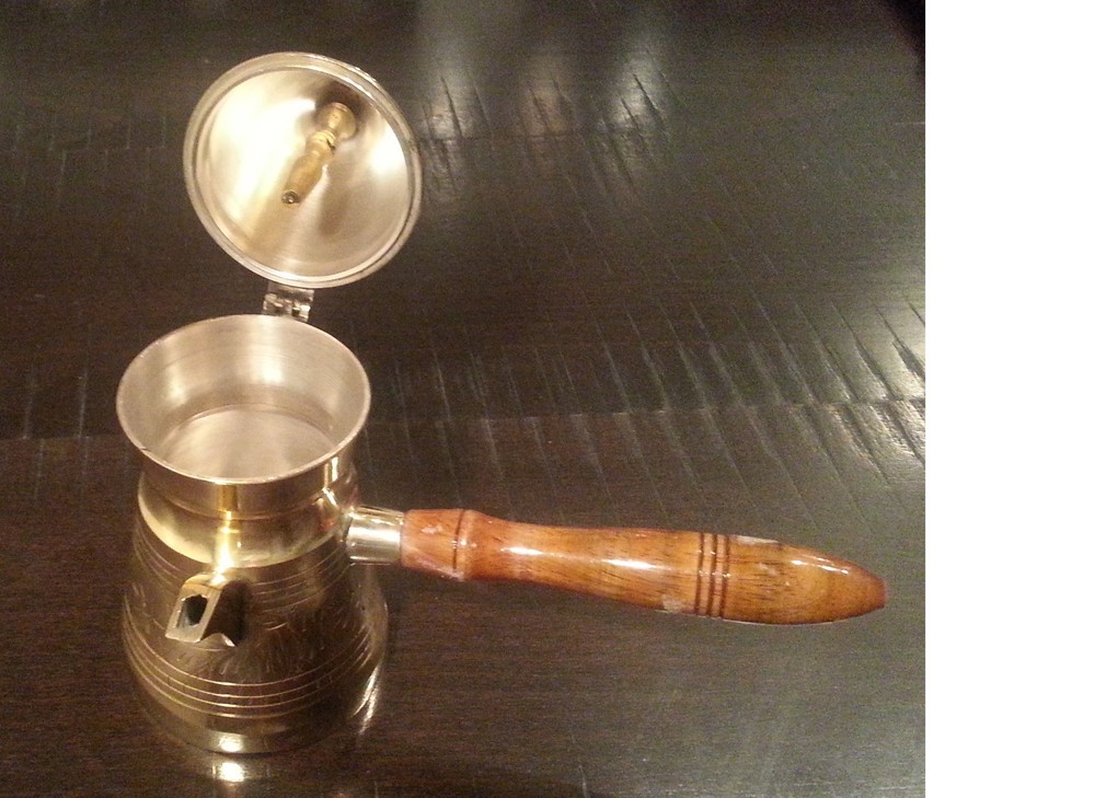 Coffee pot / tea pot Arabic Copper Finjan