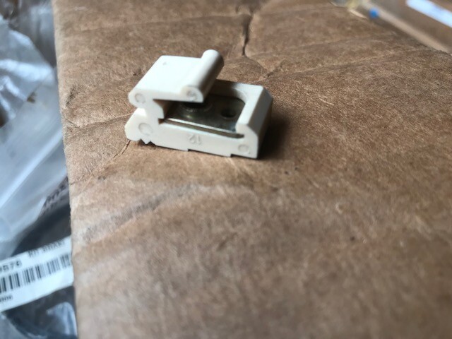 51918258 CLIP INGERSOLL-RAND TERMINAL MOUNTING