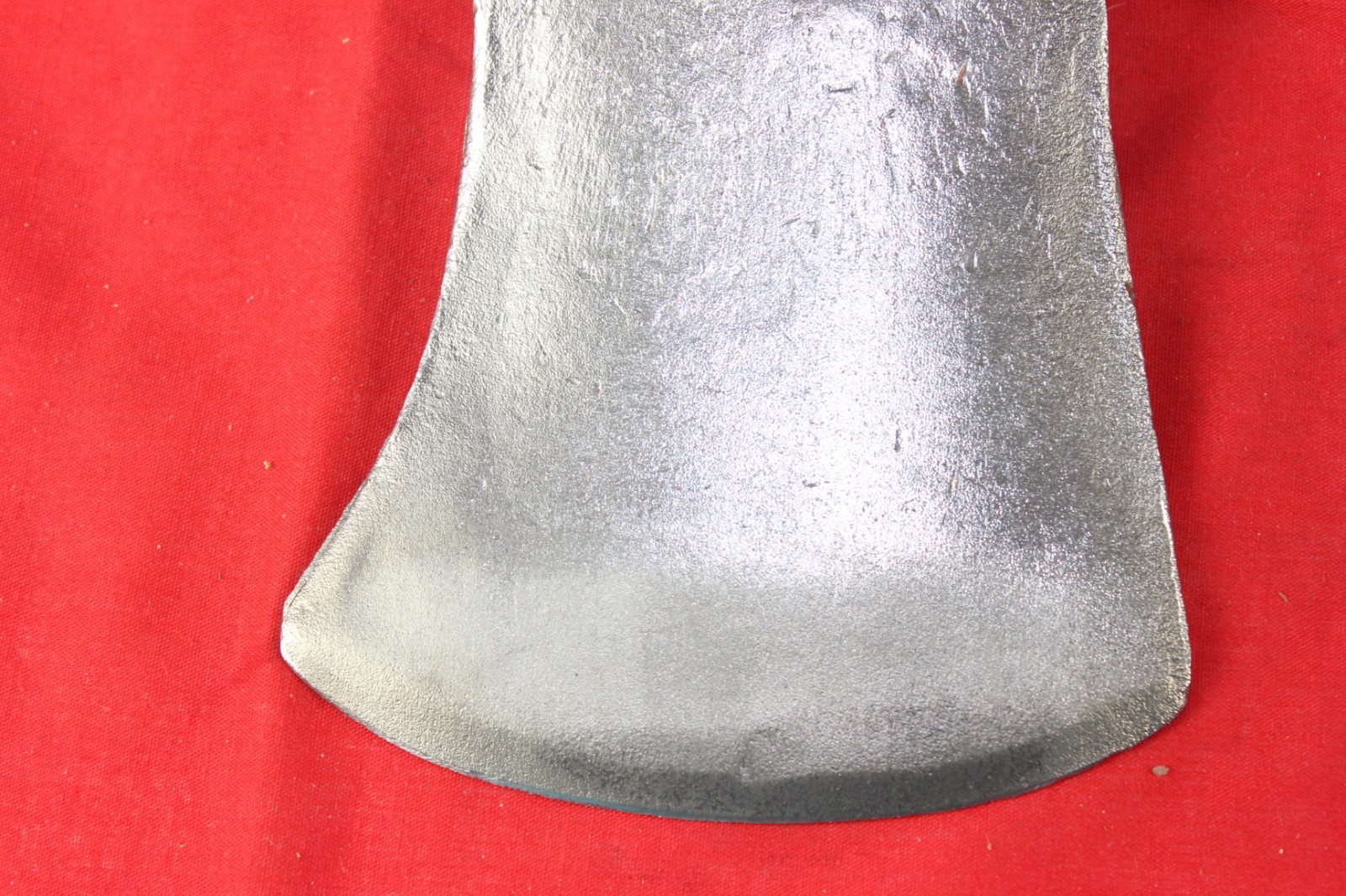 Vintage Axe Head 4 lb Single Bit Unbranded 3 lb 14 .5 oz