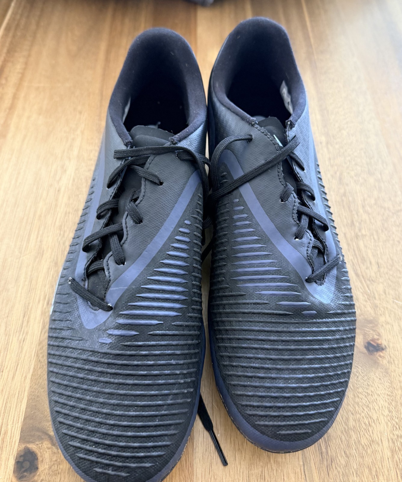 Nike Phantom 6 Low Academy FG/MG Soccer Shoes HJ4564-003 Football Cleats Size 8.