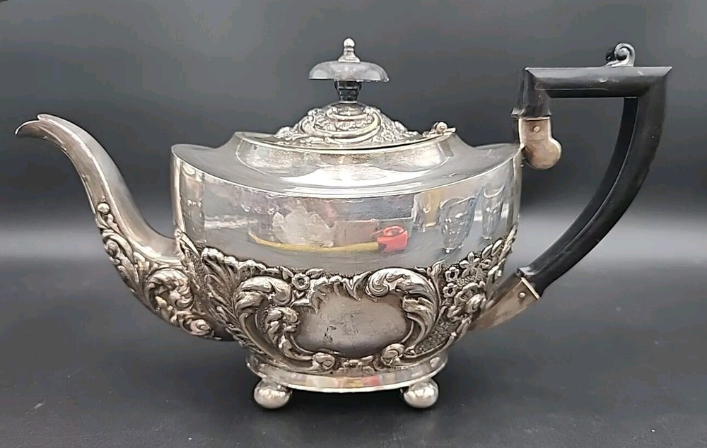 VTG Sheffield "Cameo" Silverplate Coffee/Teapot Set England Monogram A