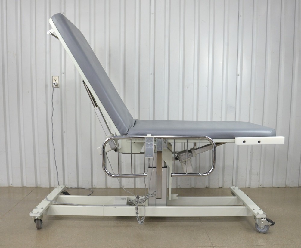 Medical Positioning Inc. MPI 2084 Echo Table W/ Remote