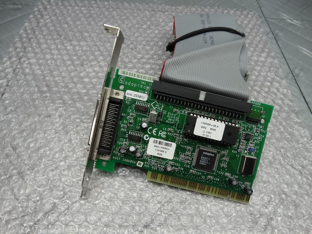 Adaptec AHA-2930CU SCSI Controller Card + Connector Cable