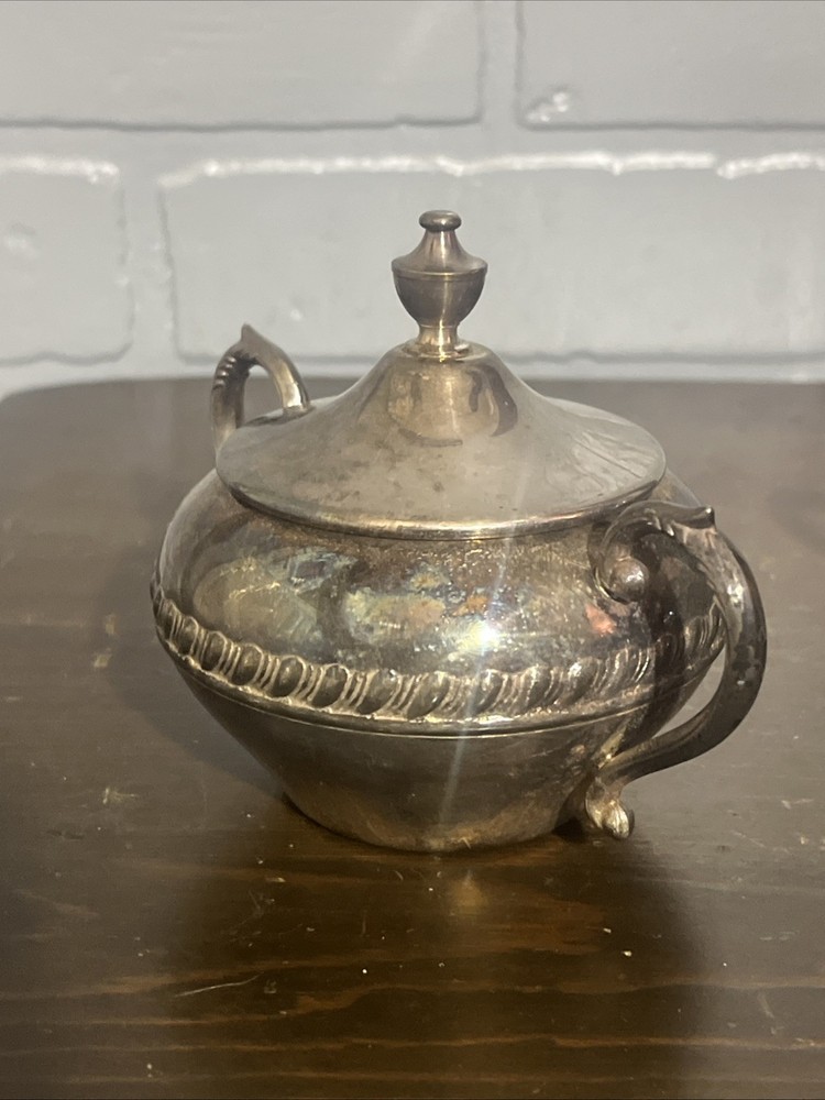 silver-plated sugar and creamer set