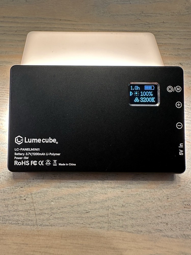 Lume Cube LC-PANELMINI1 5W Bicolor Panel Mini LED - USB C Mini Light Panel