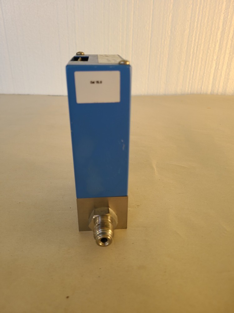 Celerity FC-2900V Mass Flow Controller 100 SCCM N2