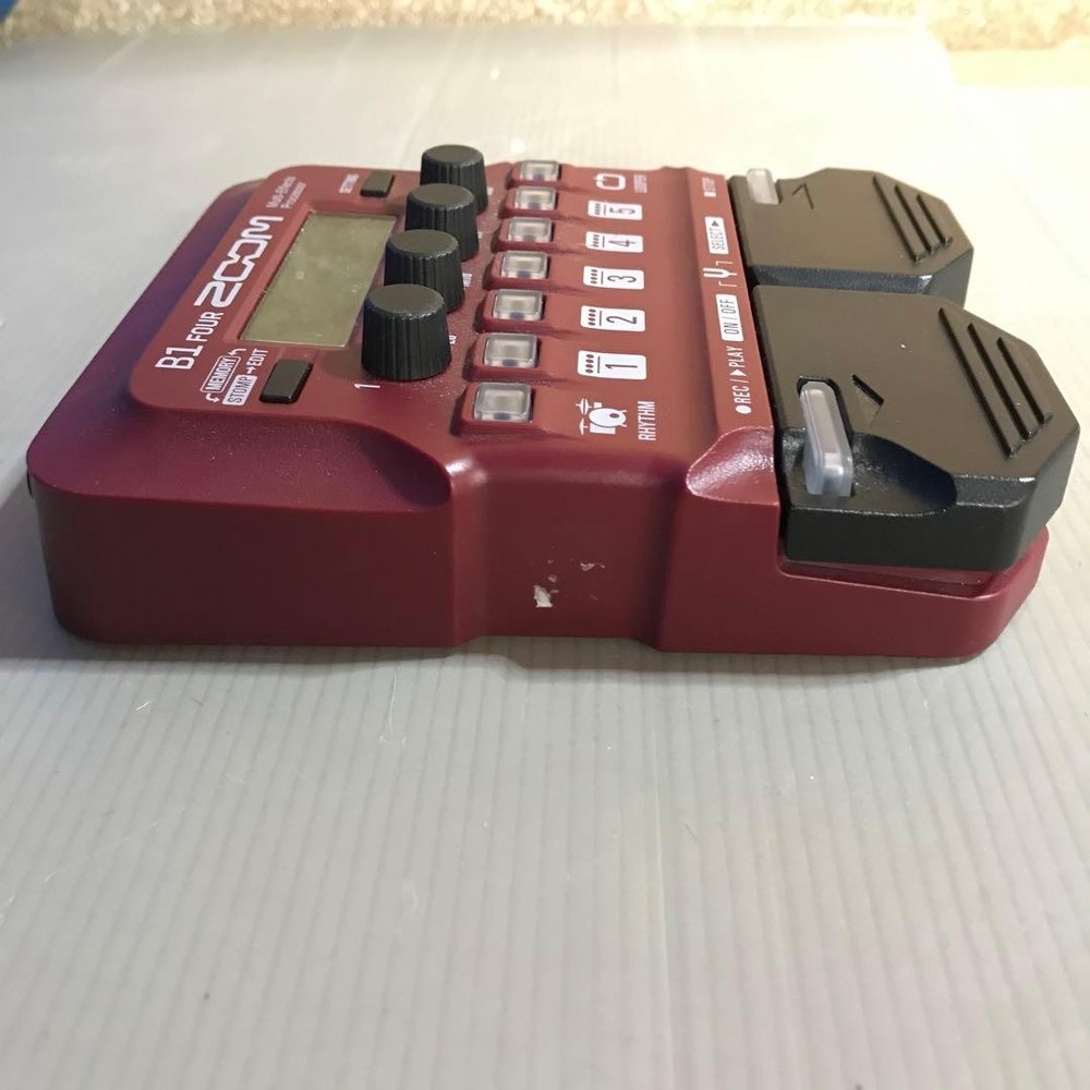 ZOOM B1 FOUR multi-effector B1XFOUR junk