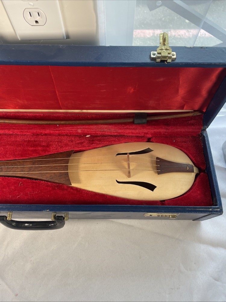 ROOSEBECK 3-STRING REBEC w/ BOW & HARD CASE