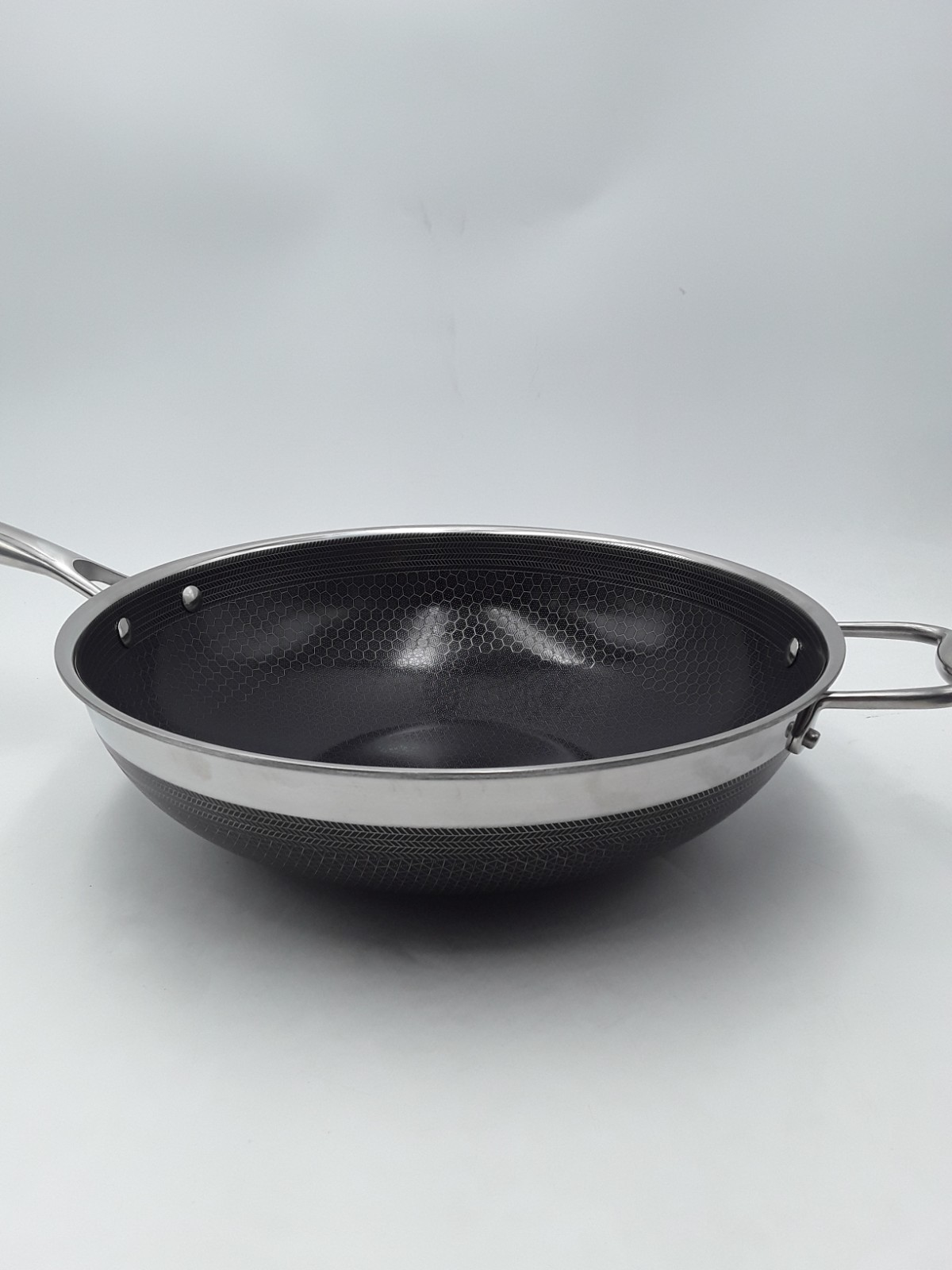 HexClad 12 Inch Hybrid Stainless Steel Wok Pan with Stay-Cool Handle No Lid