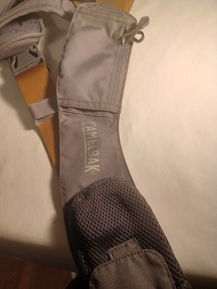 Stamani Camelback harness