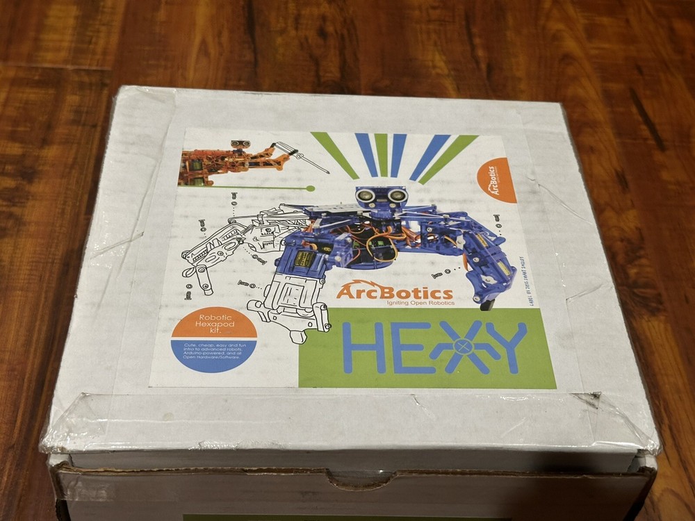 Hexy ArcBotics Robotic Hexapod Programmable Electronic Model Kit - New Open Box