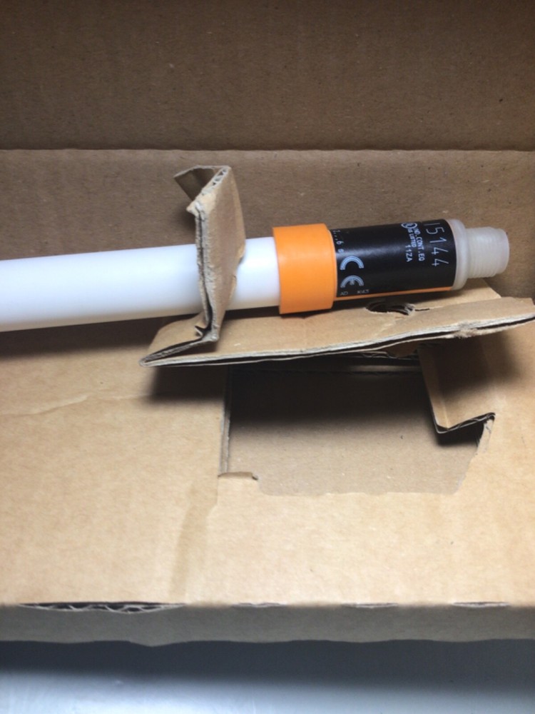 NEW IFM EFECTOR BINARY LEVEL SENSOR LI5144 10-36VDC 31"OAL 29"L PROBE 5/8"DIA