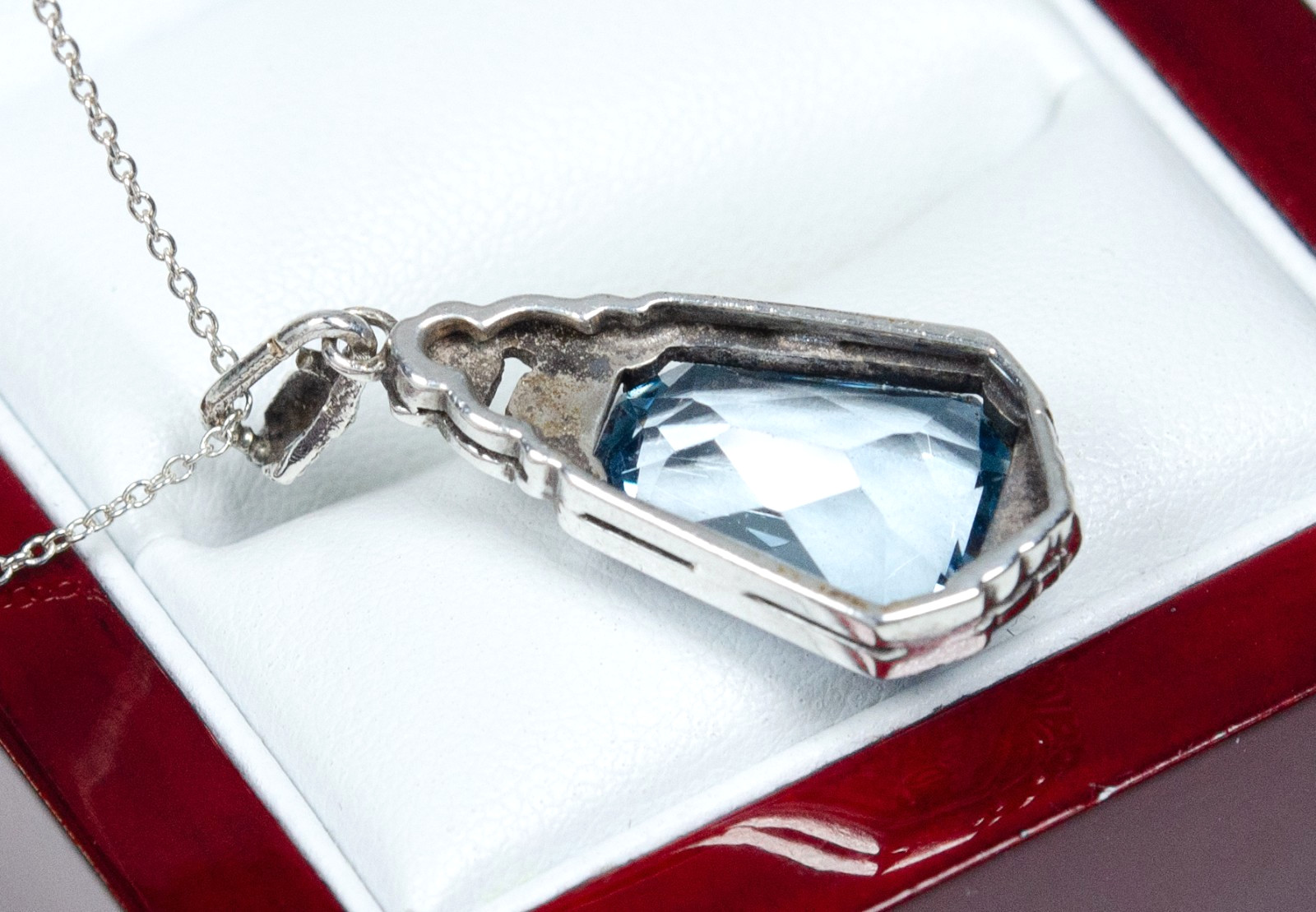 Silver - Antique Art Deco Pendant - Blue Spinel