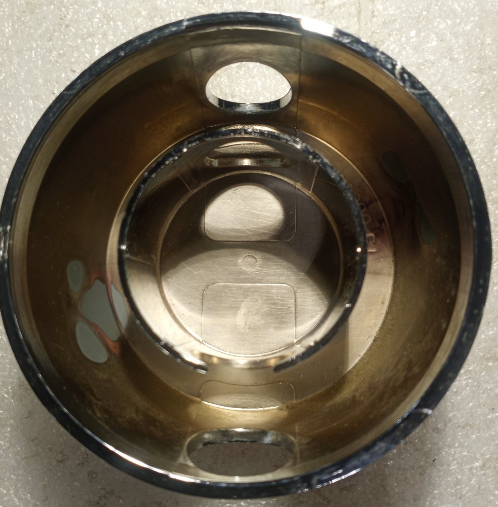 IGT S2000 / S+ HANDLE HUB