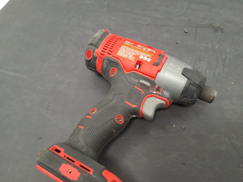 Craftsman Impact Driver 1/4" CMCF800 [BARE-TOOL] GOOD WORKING CONDITION!!!