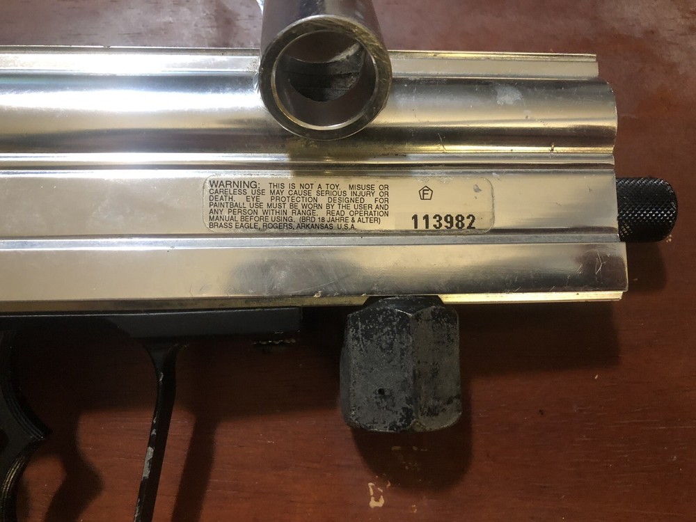 Vintage RAPTER SILVER EAGLE PAINT BALL GUN
