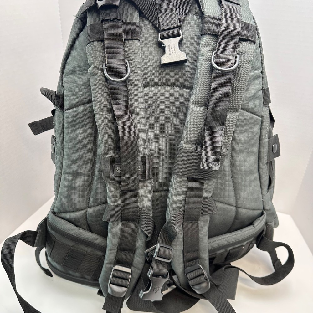 Tactical Performance Black Backpack Large Gun holders
