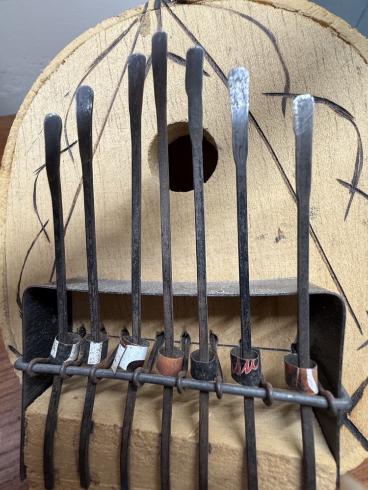 Working Handmade African Thumb Piano