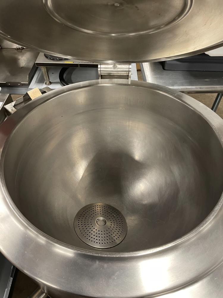Crown GL-30 – Steam Kettle, 30 Gal.