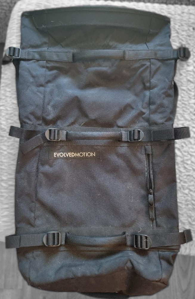 Evolved Motion - EmPack OG Backpack 30 Liter - Black - Includes 2 Reserviors