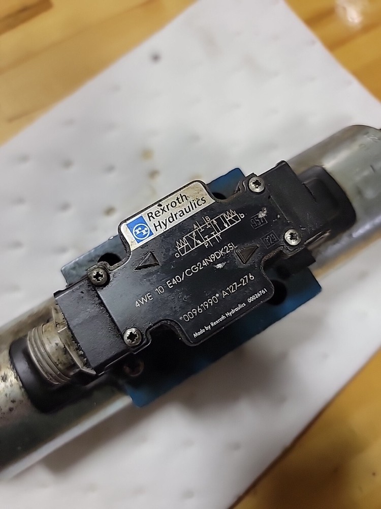 Rexroth 4WE10E40/CG24N9DK25L