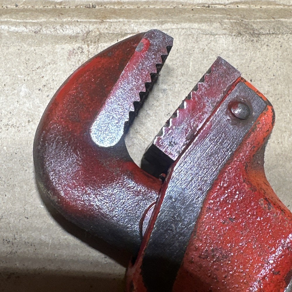 RIDGID E10 Offset Pipe Wrench U.S.A. MADE TOOL, E-10 *FREE SHIPPING *.