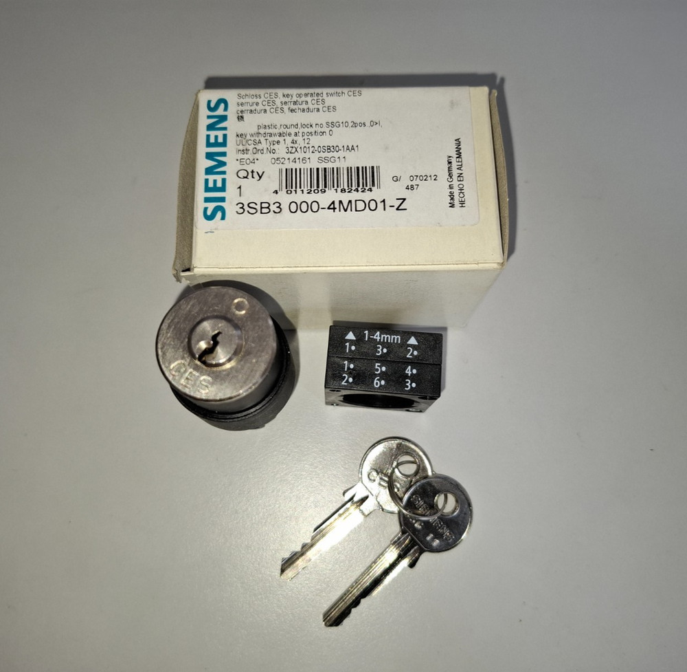 Siemens key switch ssg 11 right button 3sb3000-4MD01-Z