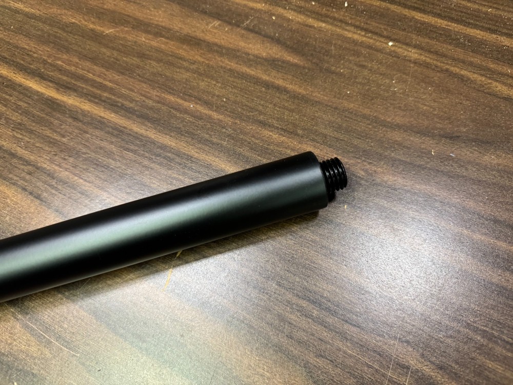 QSC SP-26 Threaded Loudspeaker Mounting Pole - 26.5" Length