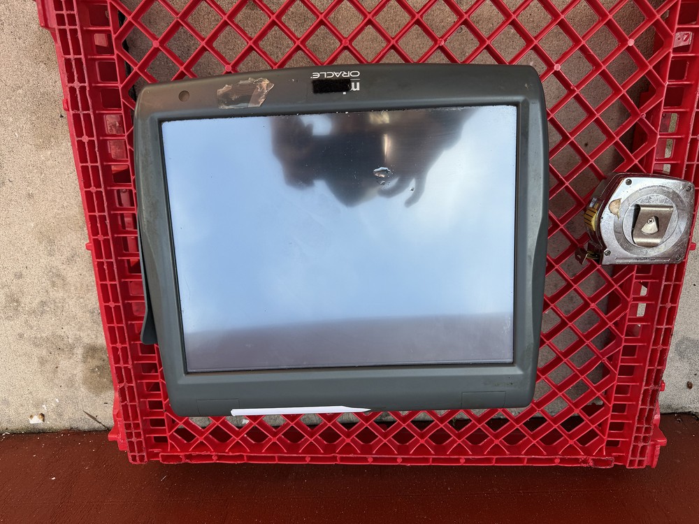 Micros 400814-101 WS5A Workstation