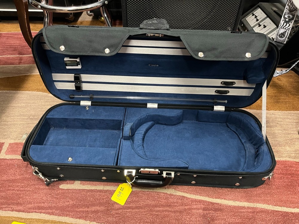 USED Core Featherlite Oblong Adjustable Viola Case