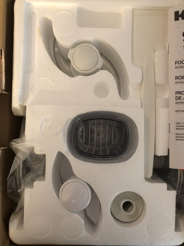 NEW KitchenAid KFP735WH 9 Cup Food Processor - White