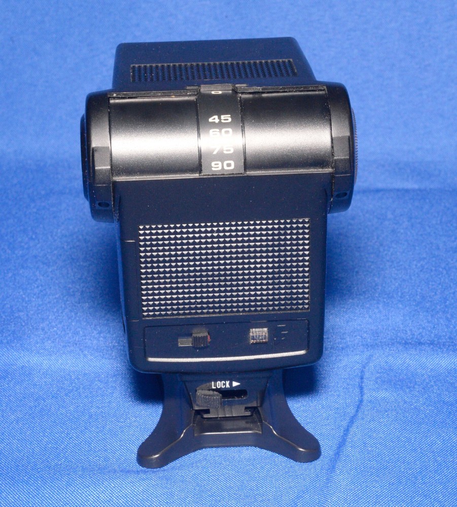 Very Clean Working Vivitar 272 Electronic Flash