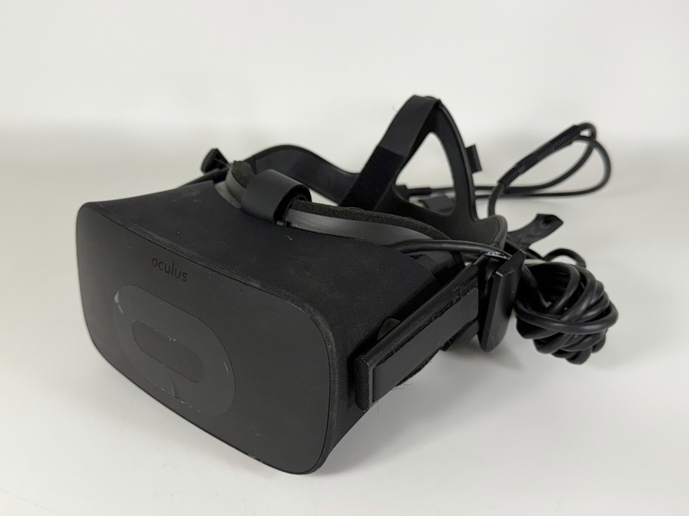 Oculus Rift HM-A PC Virtual Reality Headset with L/R Controllers & 2 Sensors