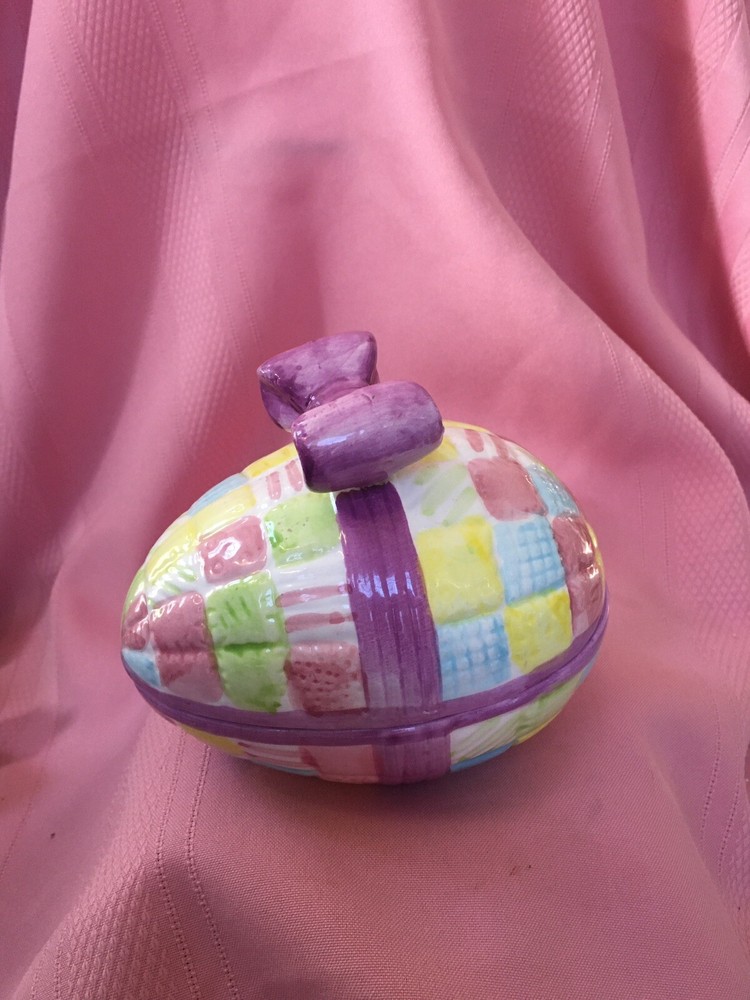 Easter Egg Quilt Patchwork Design Bow Box Ceramic - No Box {Item 367}