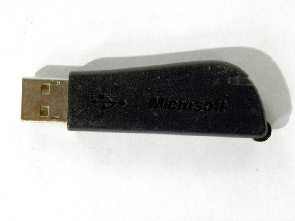 Microsoft 1051 2.4Ghz Transceiver v2.0 USB Keyboard Mouse Notebook Receiver