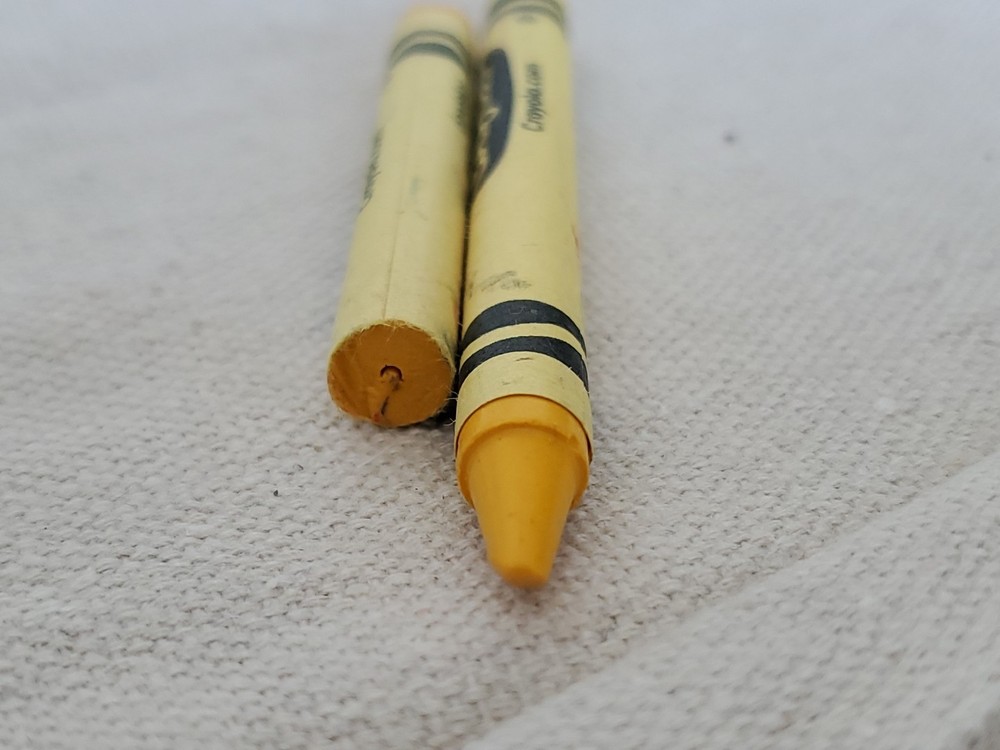 Dandelion Crayola Crayons