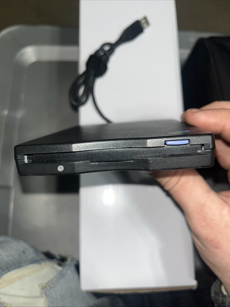 IBM Portable USB Diskette Drive 06P5223 (A)