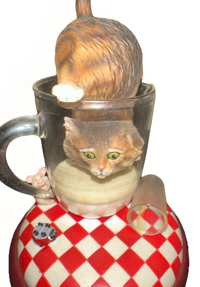Danbury Mint Curiosity Cats Comical Cats