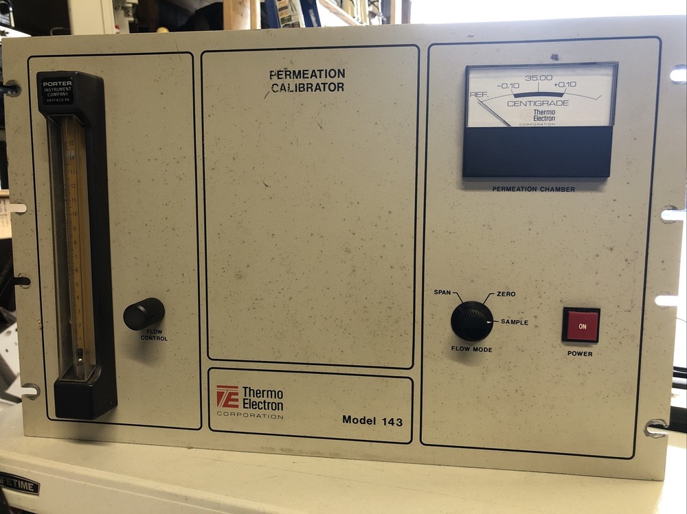 THERMO ENVIRONMENTAL MODEL 143 PERMEATION CALIBRATOR FLOW ANALYZER