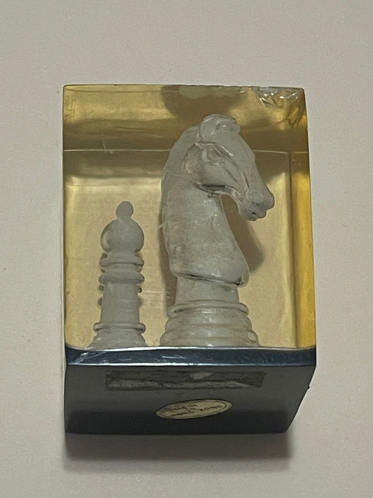 CHESS PIECES paper weight